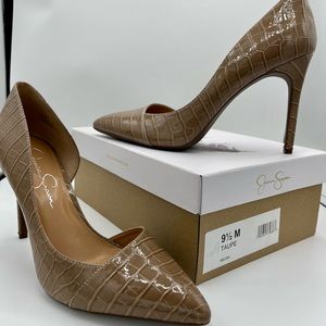 NEW Jessica Simpson Helisa Pump